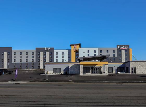 Best Western Plus Executive Residency Nashville allows check-in for 18 year-old guests