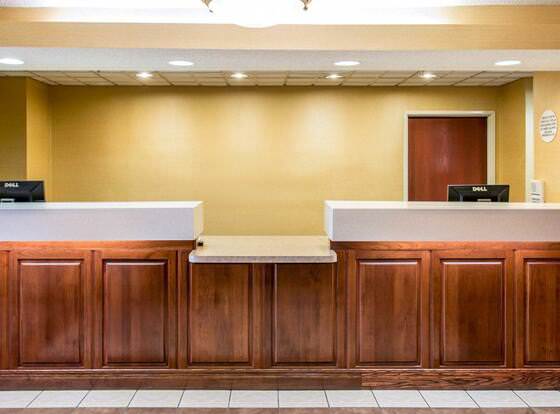 Quality Inn & Suites Niles allows check-in for 18 year-old guests