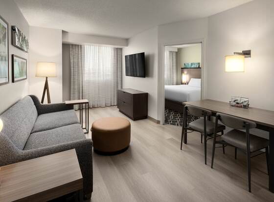 Residence Inn by Marriott Portland Downtown/RiverPlace allows check-in for 18 year-old guests