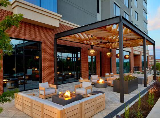 UNC Charlotte Marriott Hotel & Conference Center allows check-in for 18 year-old guests