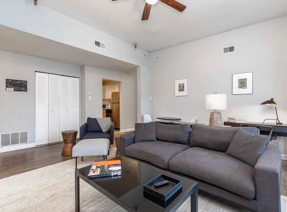 Updated CWE 1BR Near BJC by Zencity allows check-in for 18 year-old guests