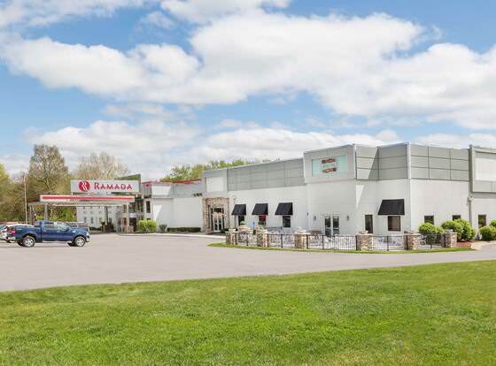 Ramada by Wyndham Des Moines Airport allows check-in for 18 year-old guests