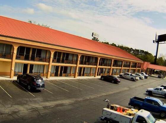 Country Hearth Inn allows check-in for 18 year-old guests