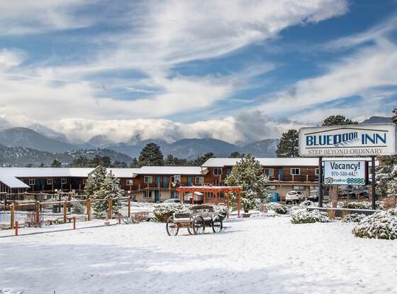 Blue Door Inn allows check-in for 18 year-old guests