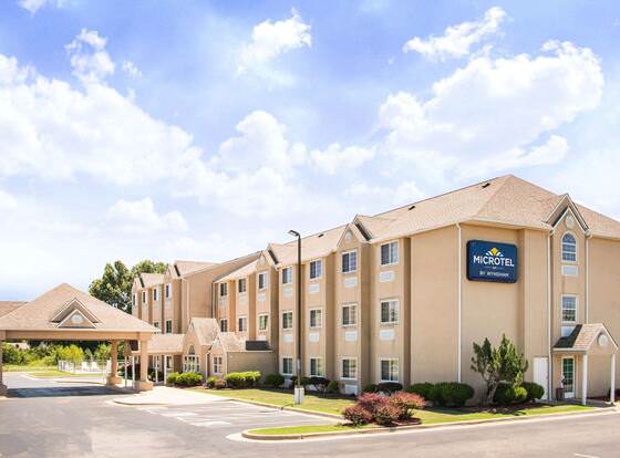 Microtel Inn & Suites by Wyndham Claremore allows check-in for 18 year-old guests