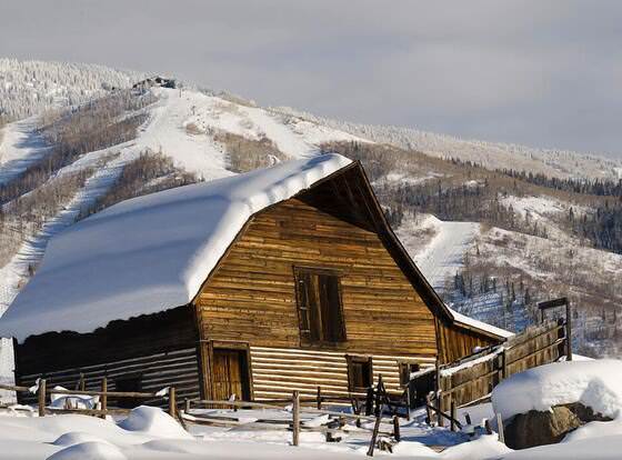 Rockies Condominiums by Mountain Resorts allows check-in for 18 year-old guests