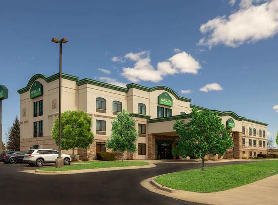 Wingate by Wyndham Gillette near CAM-PLEX allows check-in for 18 year-old guests