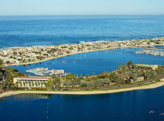 Bahia Resort Hotel allows check-in for 18 year-old guests