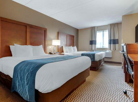 Comfort Inn University allows check-in for 18 year-old guests