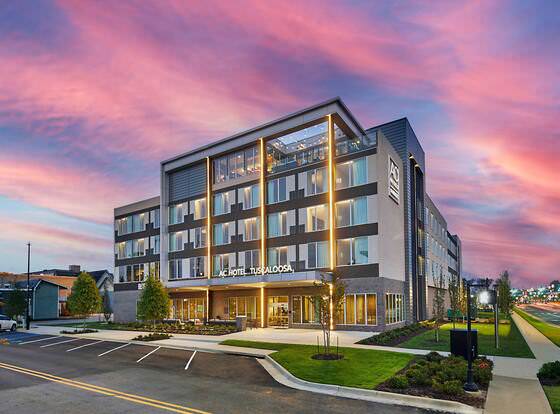AC Hotel by Marriott Tuscaloosa Downtown allows check-in for 18 year-old guests