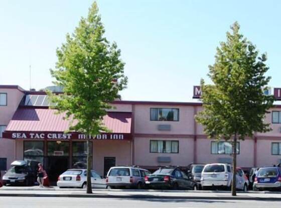 Sea-Tac Crest Motor Inn allows check-in for 18 year-old guests