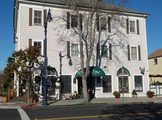 Union Hotel allows check-in for 18 year-old guests