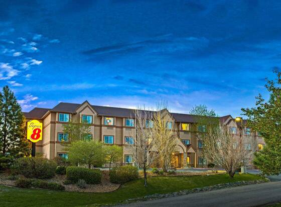 Super 8 by Wyndham Parker/SE Denver Area allows check-in for 18 year-old guests