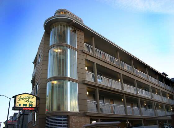 Francisco Bay Inn allows check-in for 18 year-old guests