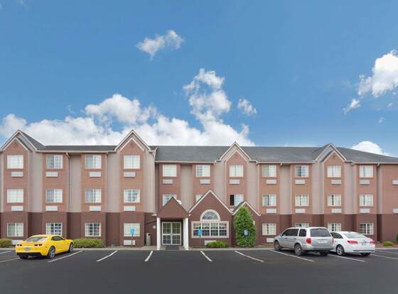 Microtel Inn & Suites by Wyndham Brandon allows check-in for 18 year-old guests