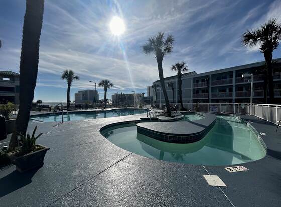 The Sandbar Hotel, Trademark Collection by Wyndham allows check-in for 18 year-old guests