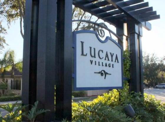 Lucaya 3 Bedroom 2 Bath Townhome With Free Wifi allows check-in for 18 year-old guests