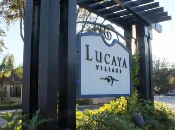 Lucaya 3 Bedroom 2 Bath Townhome With Sophisticated Kitchen allows check-in for 18 year-old guests