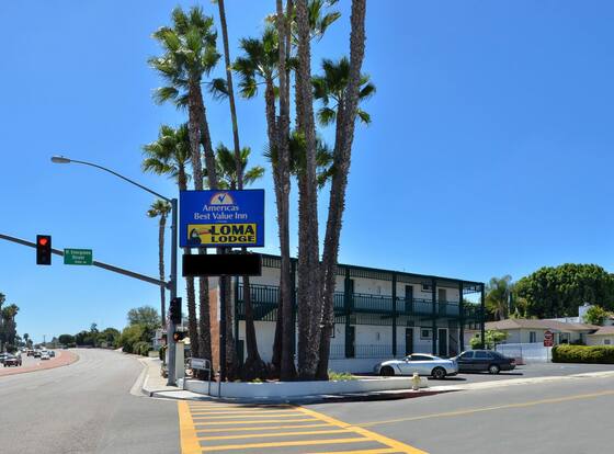 Americas Best Value Inn Loma Lodge allows check-in for 18 year-old guests