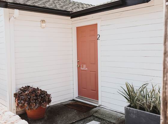 Sonoma's Best Cottages allows check-in for 18 year-old guests