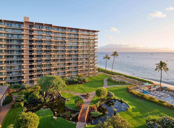 Aston at The Whaler on Kaanapali Beach allows check-in for 18 year-old guests