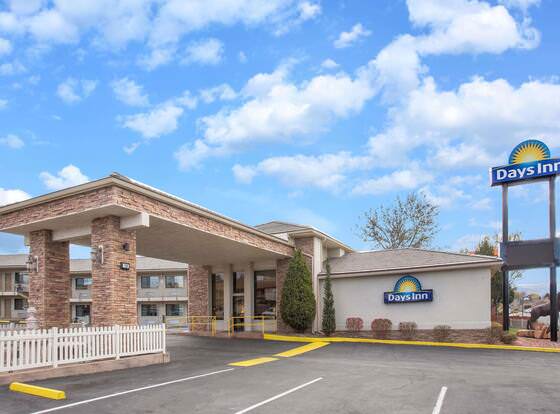 Days Inn by Wyndham Grand Junction allows check-in for 18 year-old guests