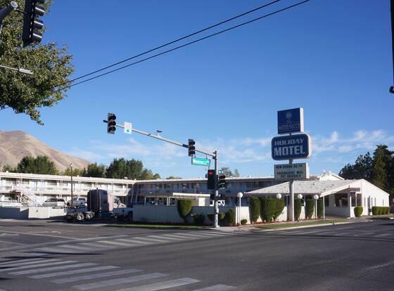 Holiday Motel allows check-in for 18 year-old guests