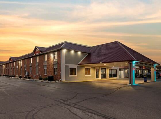 Best Western Edinburgh/Columbus allows check-in for 18 year-old guests