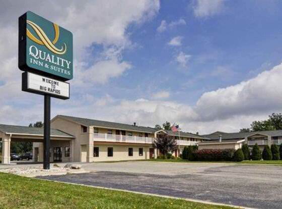 Quality Inn & Suites Big Rapids allows check-in for 18 year-old guests