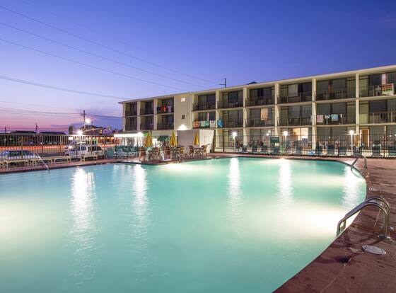 Kokomo Suites allows check-in for 18 year-old guests