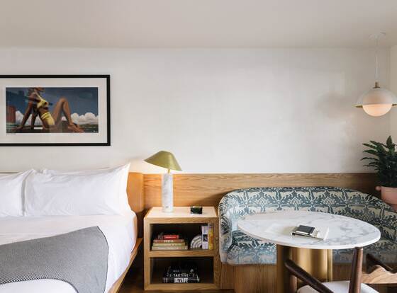 Short Stories Hotel allows check-in for 18 year-old guests