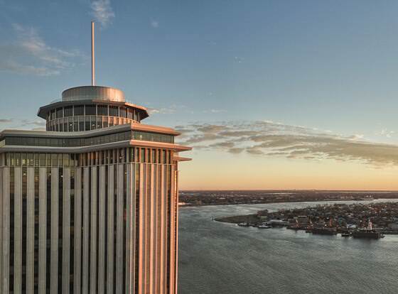 Four Seasons Hotel New Orleans allows check-in for 18 year-old guests
