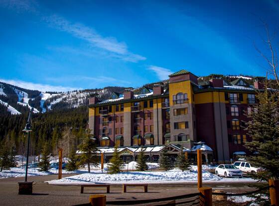The Vintage Hotel allows check-in for 18 year-old guests