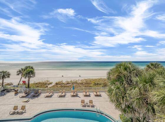 Beachcomber By The Sea allows check-in for 18 year-old guests