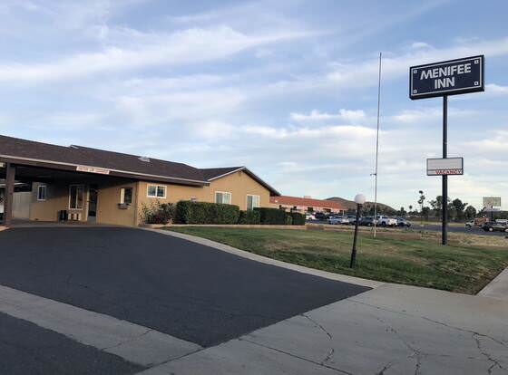 Menifee Inn allows check-in for 18 year-old guests