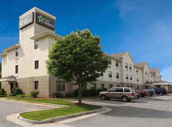 Extended Stay America Suites Lynchburg University Blvd allows check-in for 18 year-old guests