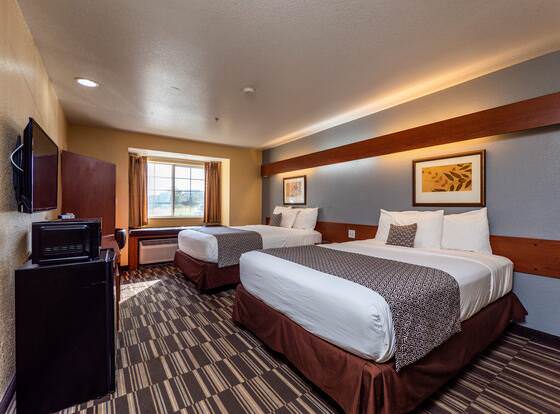 Microtel Inn & Suites by Wyndham Ocala allows check-in for 18 year-old guests