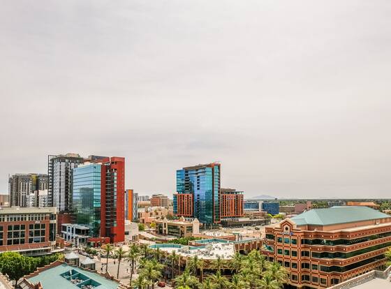FRONTDESK West 6 Apts Downtown Tempe allows check-in for 18 year-old guests
