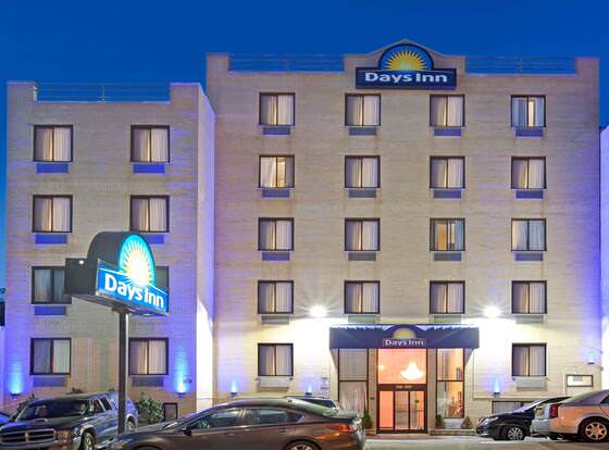 Days Inn by Wyndham Brooklyn allows check-in for 18 year-old guests