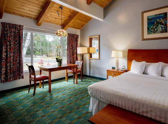 Butterfly Grove Inn allows check-in for 18 year-old guests