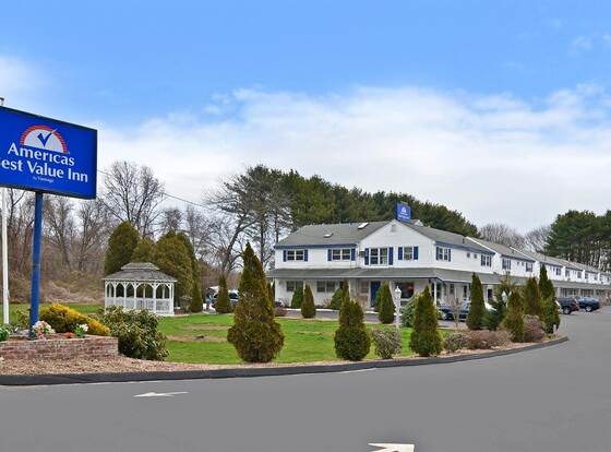 Americas Best Value Inn Stonington Mystic allows check-in for 18 year-old guests