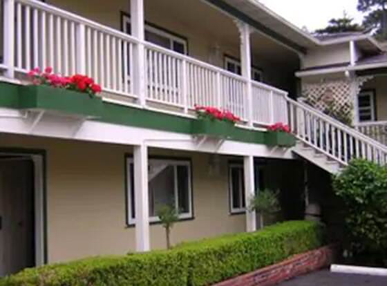 Carmel Inn And Suites allows check-in for 18 year-old guests