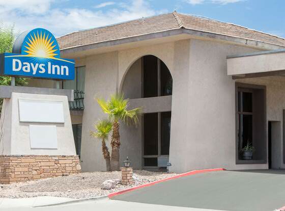 Days Inn by Wyndham Lake Havasu allows check-in for 18 year-old guests