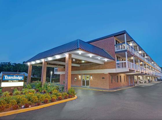 Travelodge by Wyndham Williamsburg Colonial Area allows check-in for 18 year-old guests