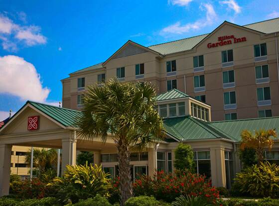 Hilton Garden Inn Houston Westbelt allows check-in for 18 year-old guests
