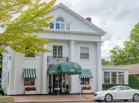 Maplewood Hotel allows check-in for 18 year-old guests