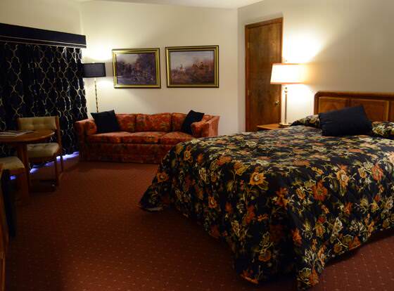 Greenbrier Inn allows check-in for 18 year-old guests