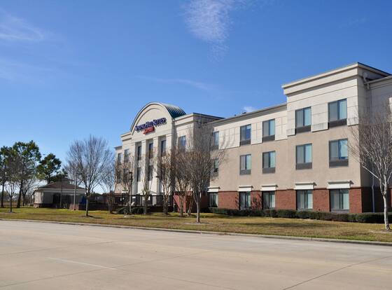 SpringHill Suites Houston Katy Mills allows check-in for 18 year-old guests