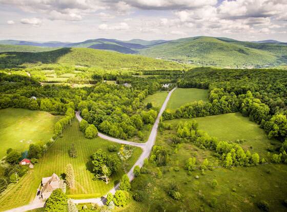 Margaretville Mtn Inn B&B and Village Suites allows check-in for 18 year-old guests