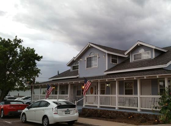 Canyon Country Inn allows check-in for 18 year-old guests